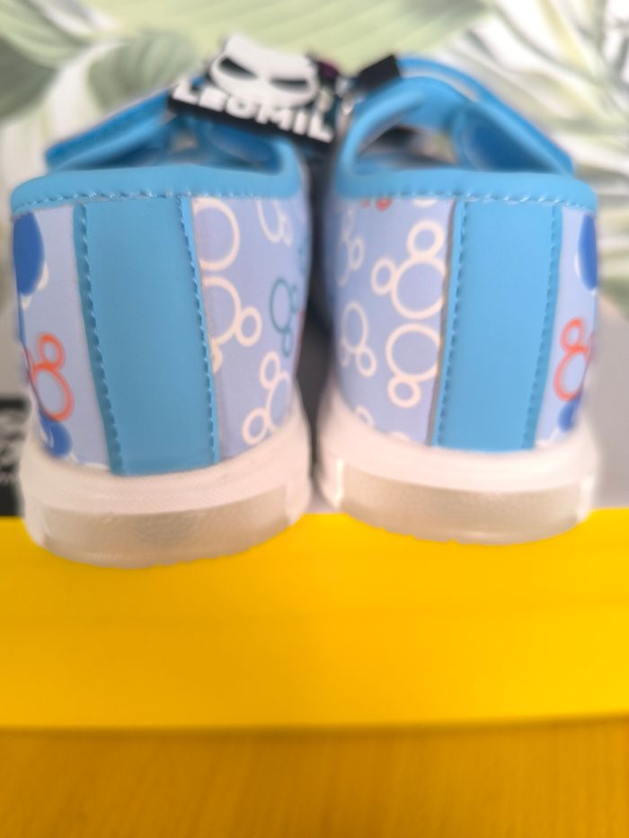 Sandales lumineuse Mickey mouse taille 21 - photo numéro 2