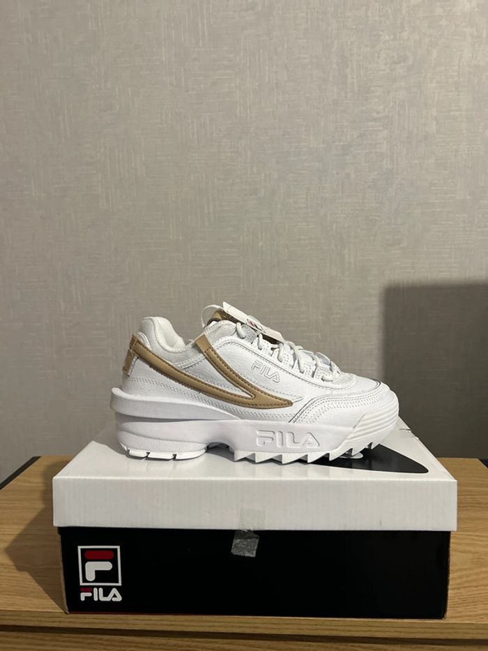 Baskets compensées Fila Disruptor exp 38.5 size 5