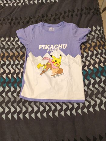 T shirt rose pikachu