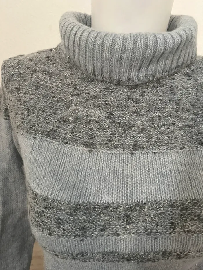 Pull long col roulé gris argenté T.38M - photo numéro 2