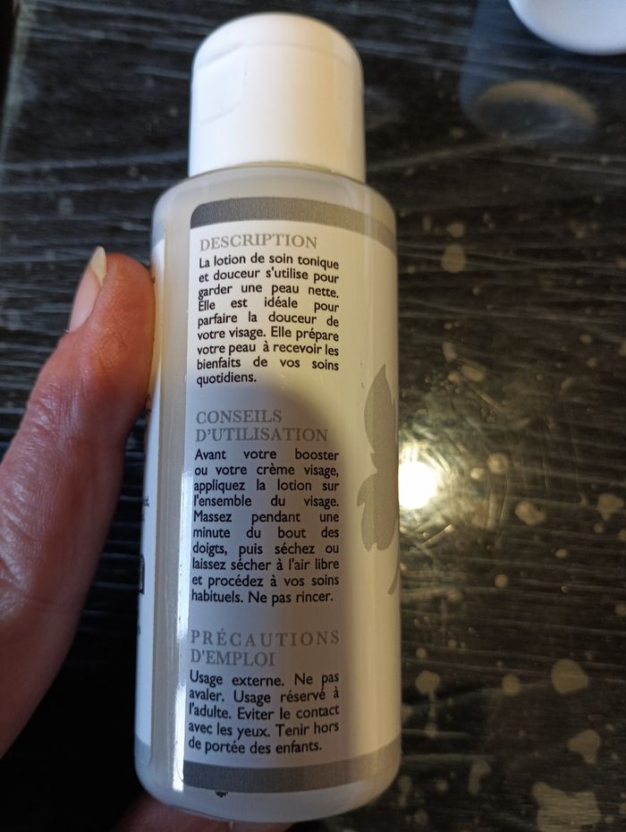 Lotion de soins visage - photo numéro 2