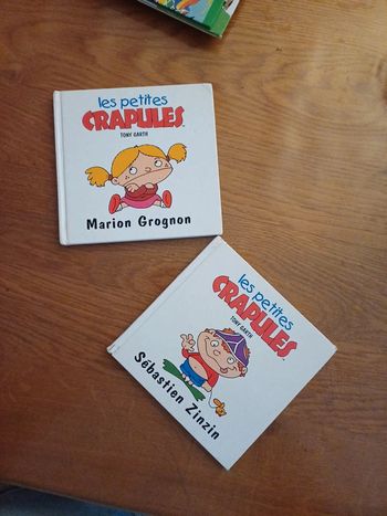 Lot de 2 livres Les petites crapules