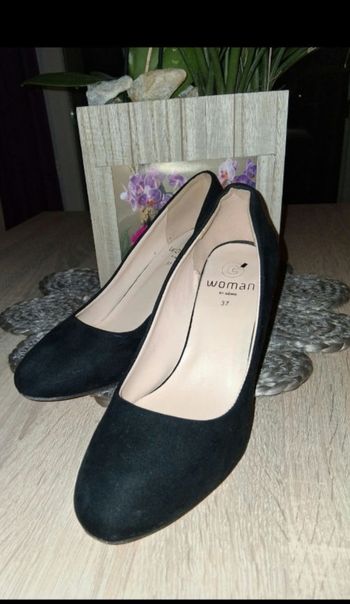 Chaussures a talon en dain