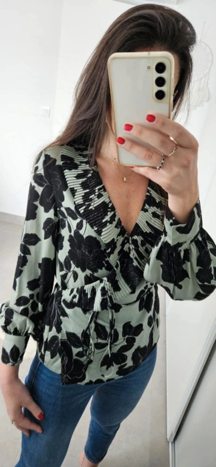 Magnifique blouse Mango
