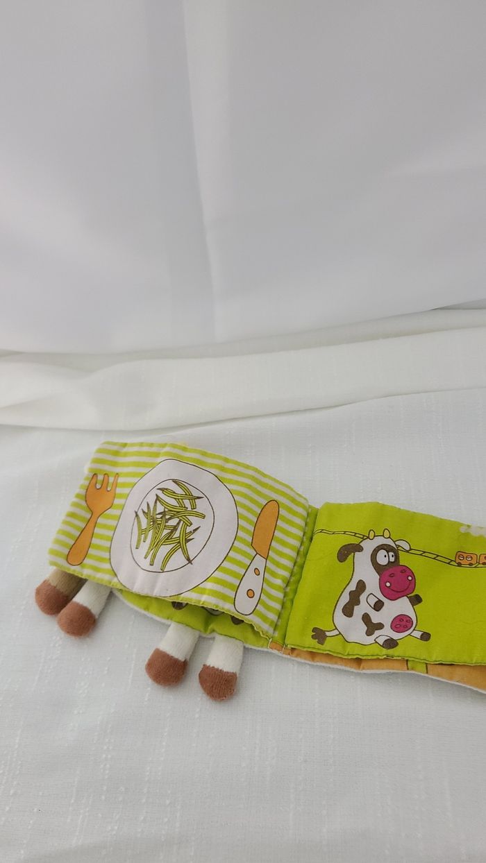 livre doudou vache Liboo - photo numéro 2