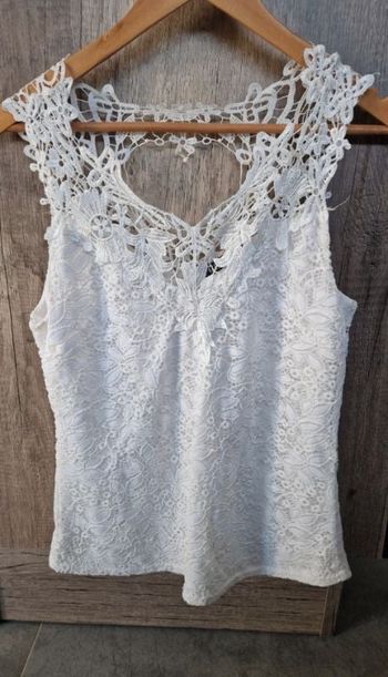 Top dentelle blanc cassé ML