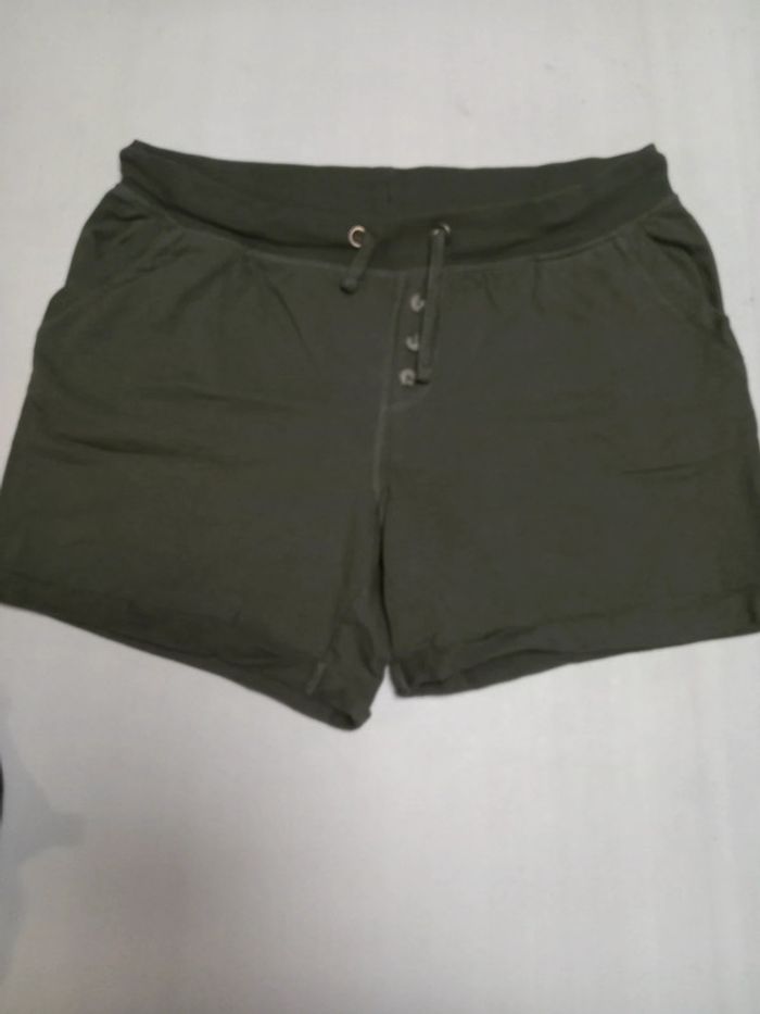 3 mini-short - taille m - photo numéro 7