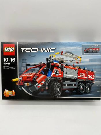 Lego technic airport rescue vehicle