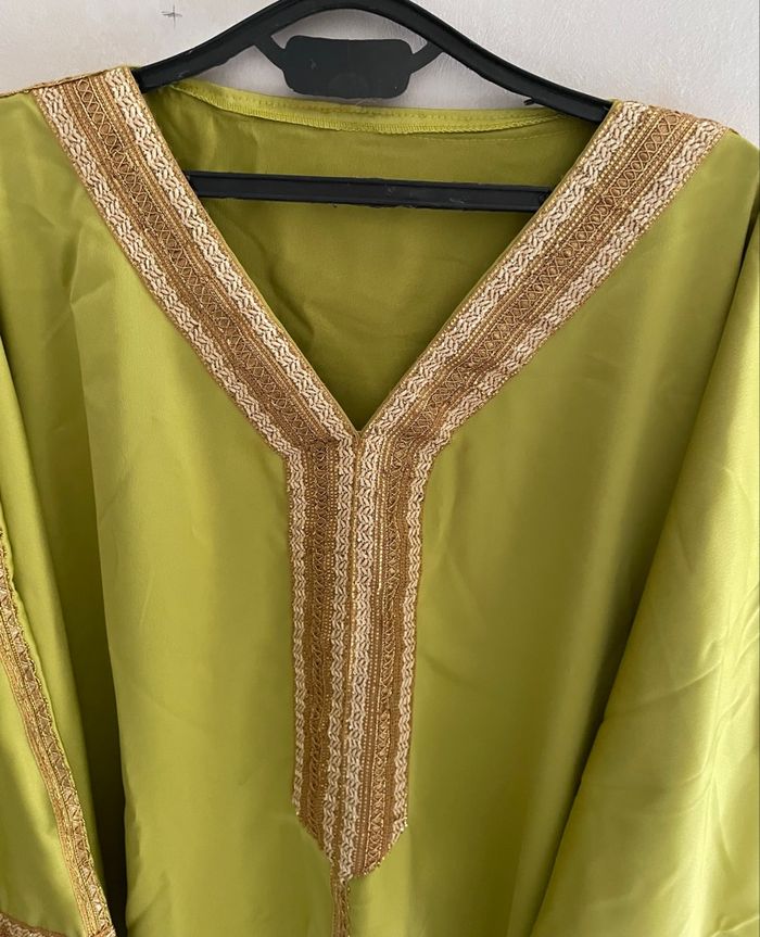 caftan/abaya Ample et Fluide Convient à Toutes Les Morphologies vert anis - photo numéro 10