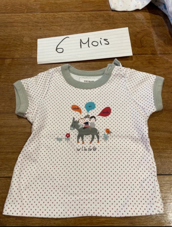 3 t-shirt 6 mois - photo numéro 4