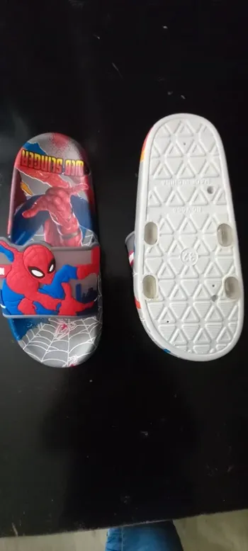 Claquettes spiderman