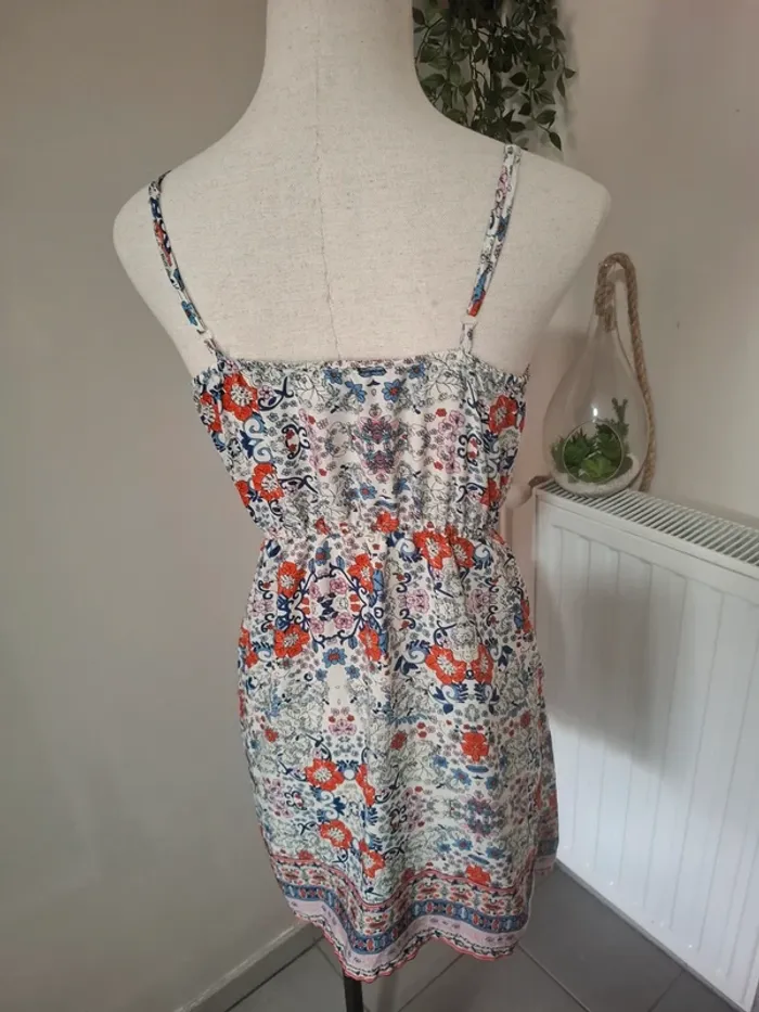 Robe fleurie Atmosphere taille 38 - photo numéro 4