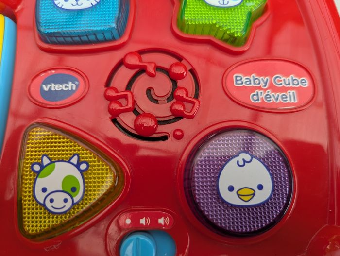 Cube d'éveil VTech - photo numéro 6