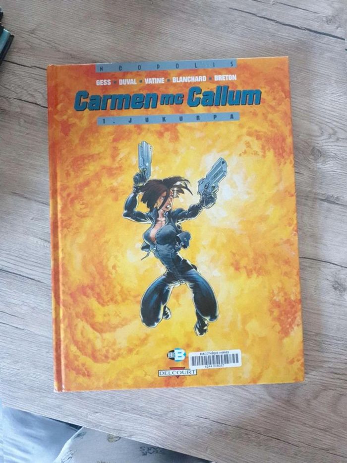 Bande dessinée Carmen mc Callum