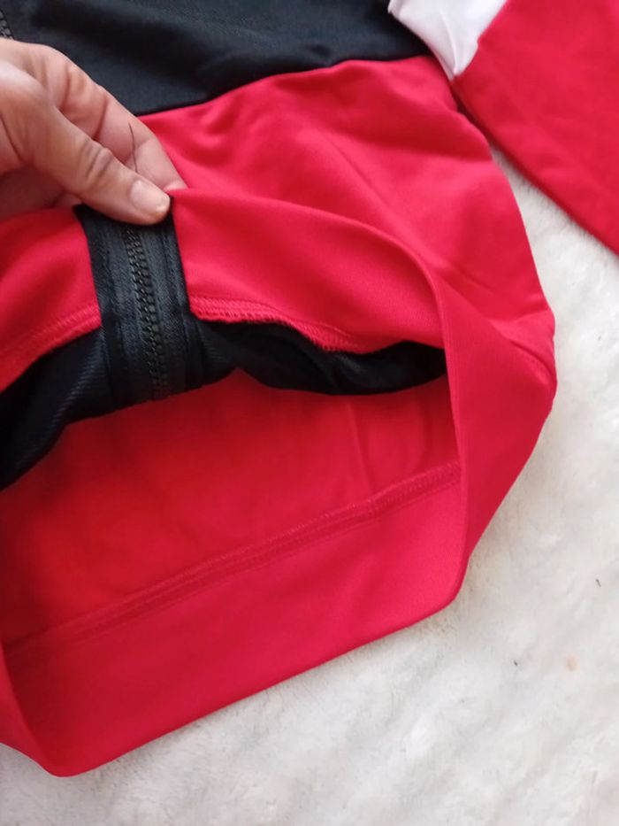 Gilet garçon 6/7ans Nike 🖤 - photo numéro 5