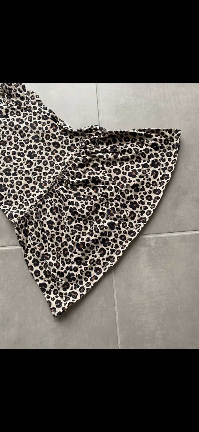 Robe Léopard 4 ans - photo numéro 9