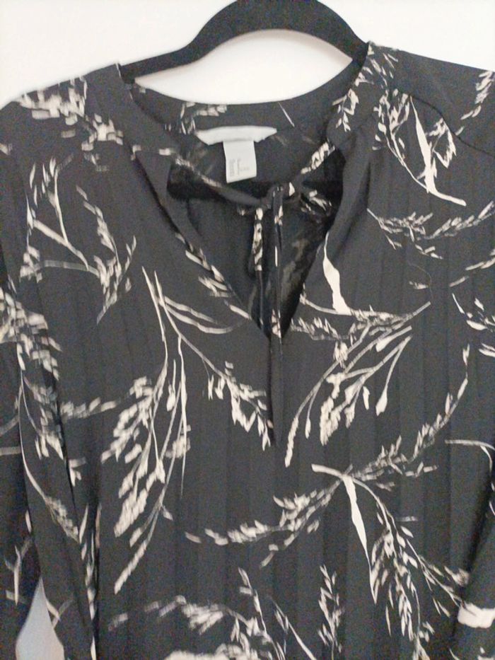 Magnifique robe longue toute plissée - photo numéro 4