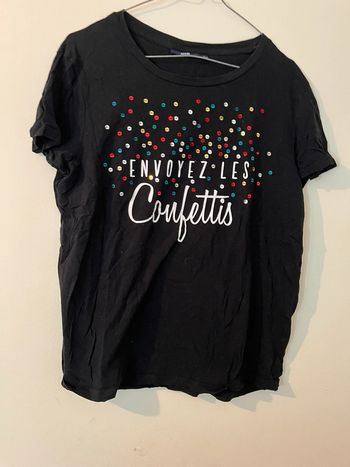 Tee shirt