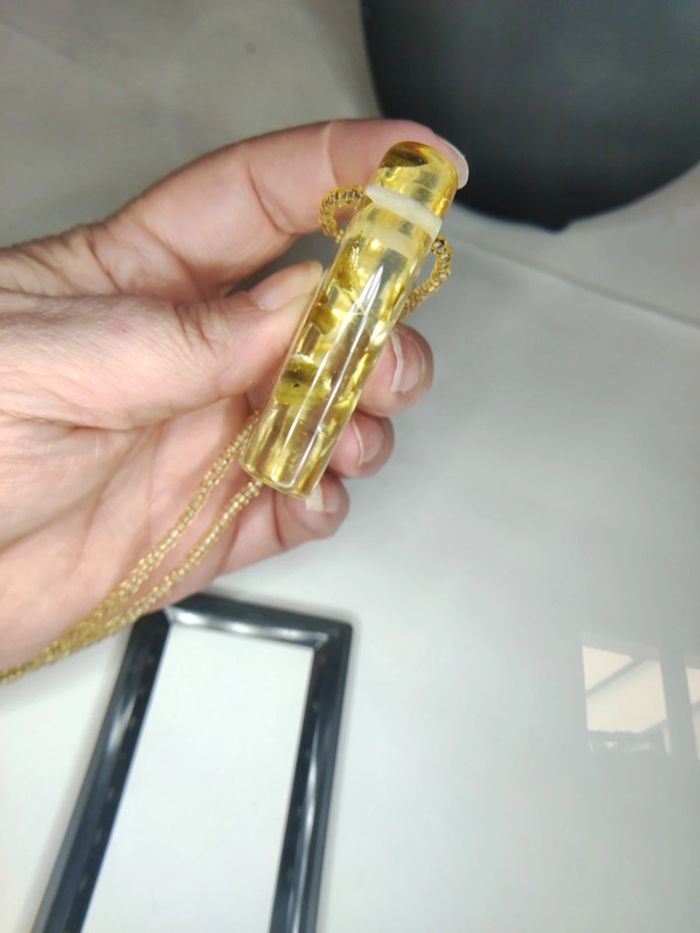 Collier resine - photo numéro 4