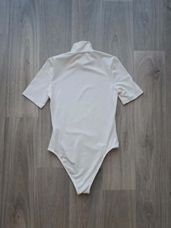 Body blanc - photo numéro 3