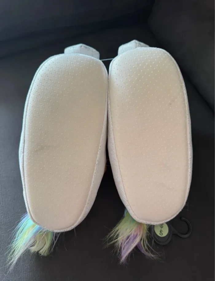 Chaussons licornes - photo numéro 5