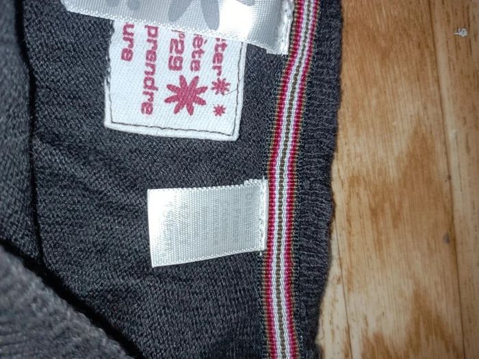 Pull fille marron foncé et rouge Okaïdi taille 12 ans en excellent état - photo numéro 5