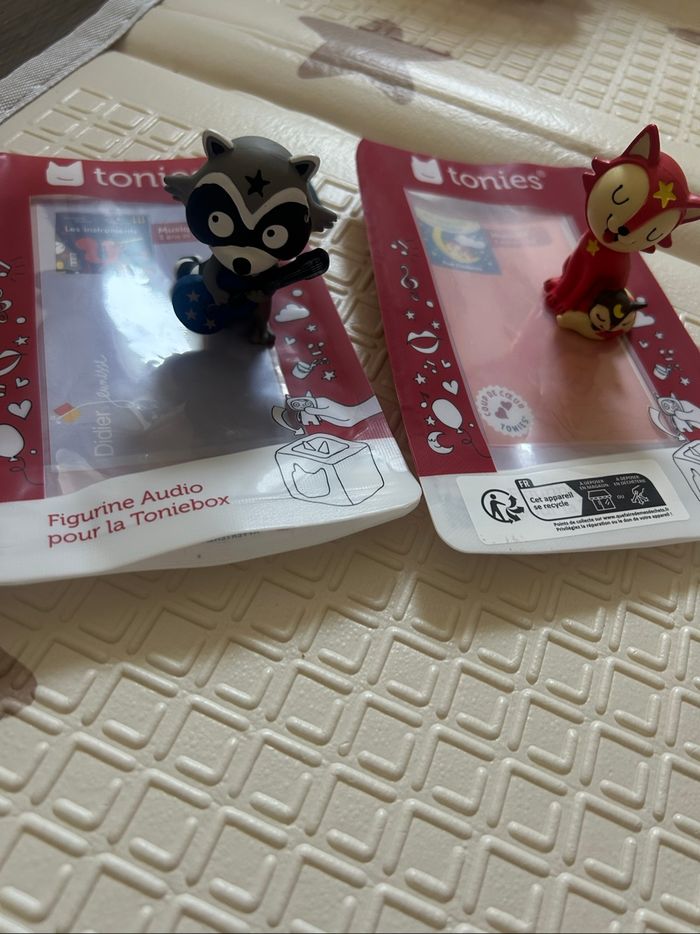 Lot tonies comptines et instruments
