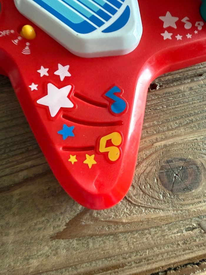 Guitare musical - photo numéro 3