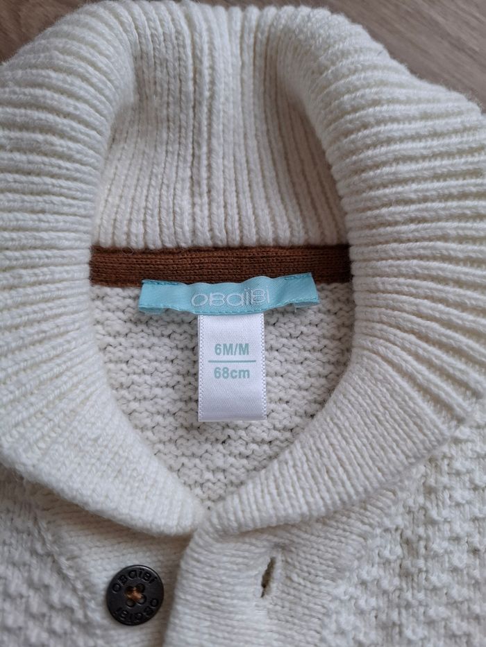 Gilet blanc bébé 6 mois - photo numéro 2