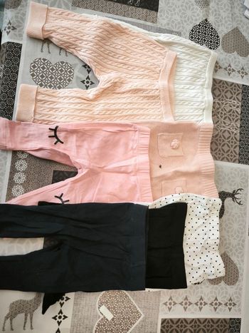 Lot de 7 pantalons + pull