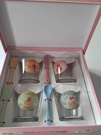 Lot de 4 verres à desserts