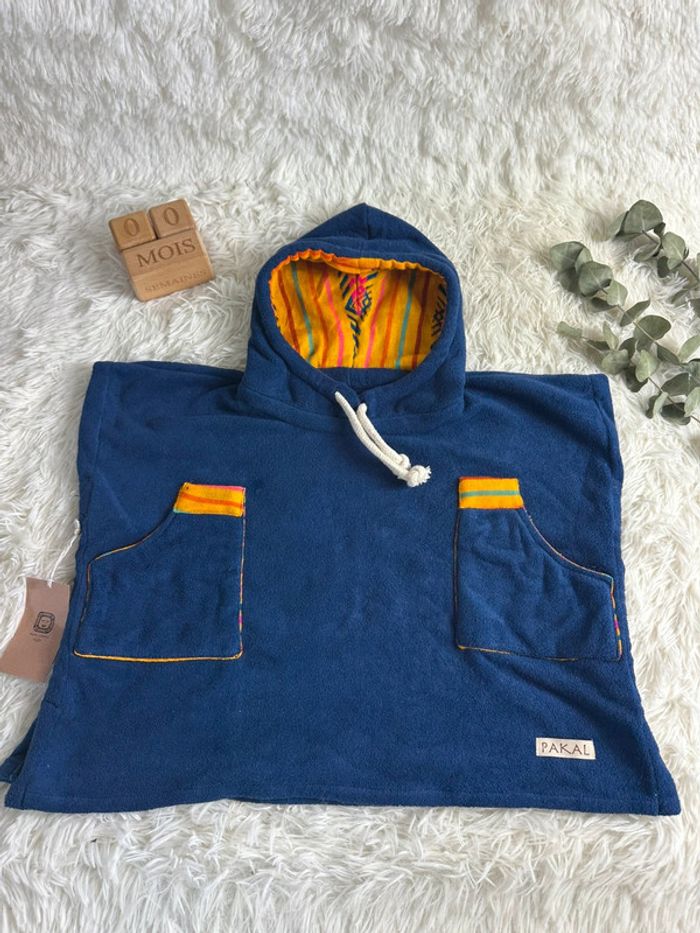 Poncho bleu éponge Pakal ETHNIC taille 0-3 ans