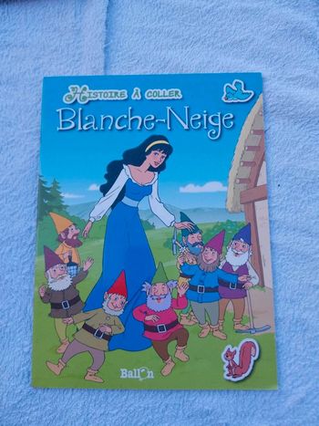 Histoire à  coller Blanche neige