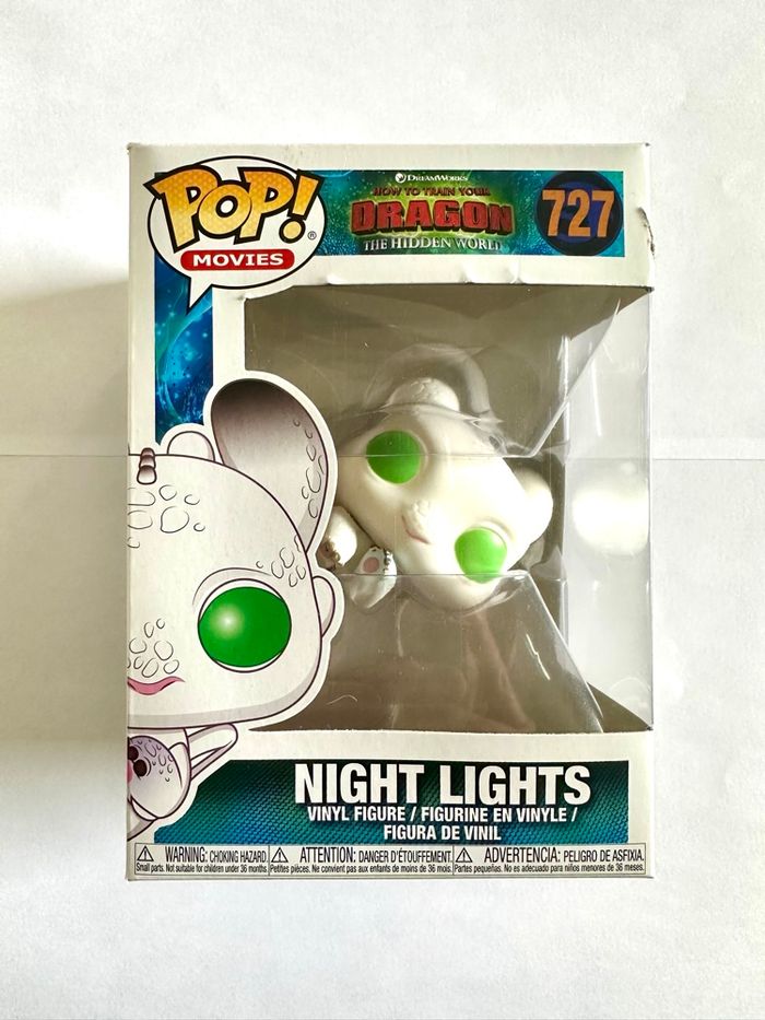 Figurine Funko Pop Night Lights numéro 727 Dragon
