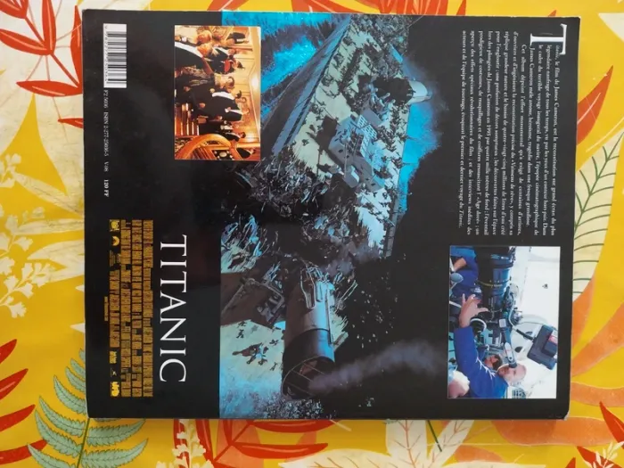 Livre film Titanic - photo numéro 2