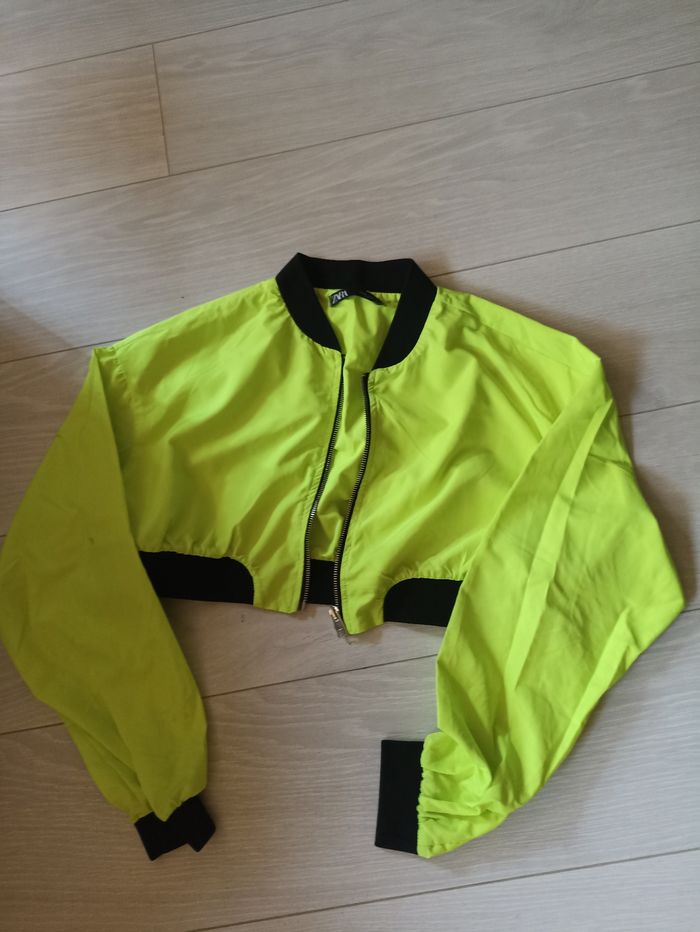 Doudoune et veste en jeans a vendre idéals pour la rentrée - photo numéro 4