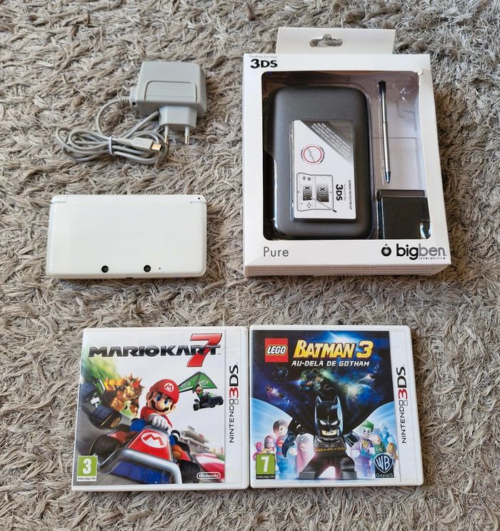 Lot Console Nintendo 3DS Blanche + 2 Jeux - photo numéro 3