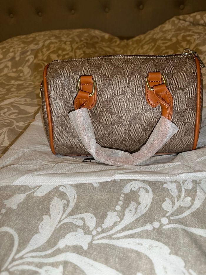 Sac Coach neuf - photo numéro 7