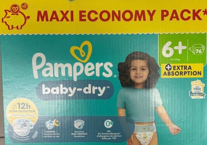 Couche Pampers taille 6+