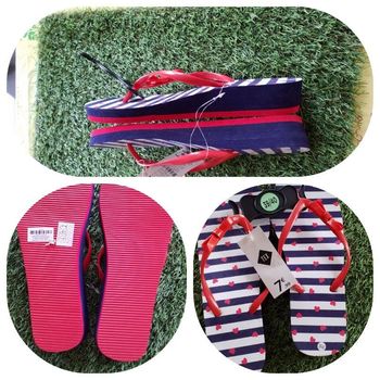 Jolie tongs a plateforme imprimée ♥️ et petit noeud  pointure 39/40 neuve