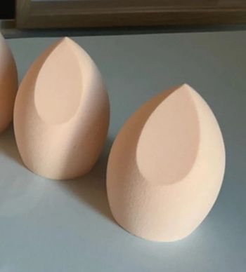 2 éponges à maquillage avril beauty blender