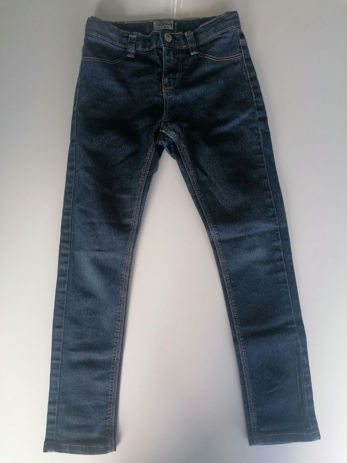 Jeans skinny T 8 ans 👖
