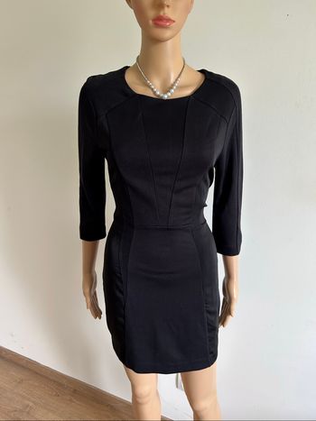Robe noire à manches courtes Les Petites taille 36 TBE