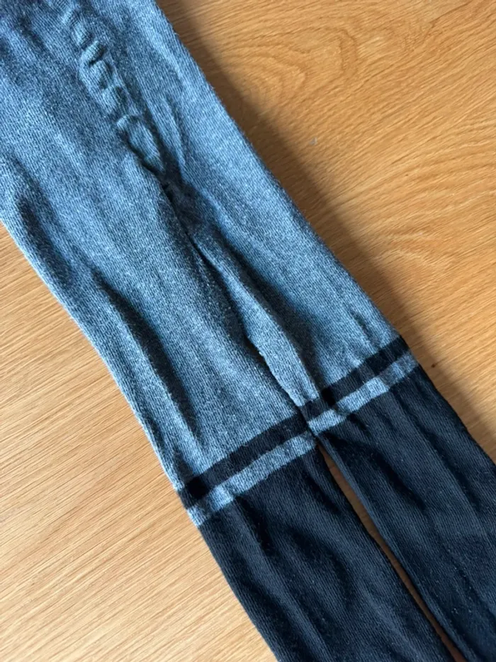 Lot 2 paires de collants un rose pâle / un noir et gris - Taille 2 Ans (pointure 19/22) - photo numéro 10