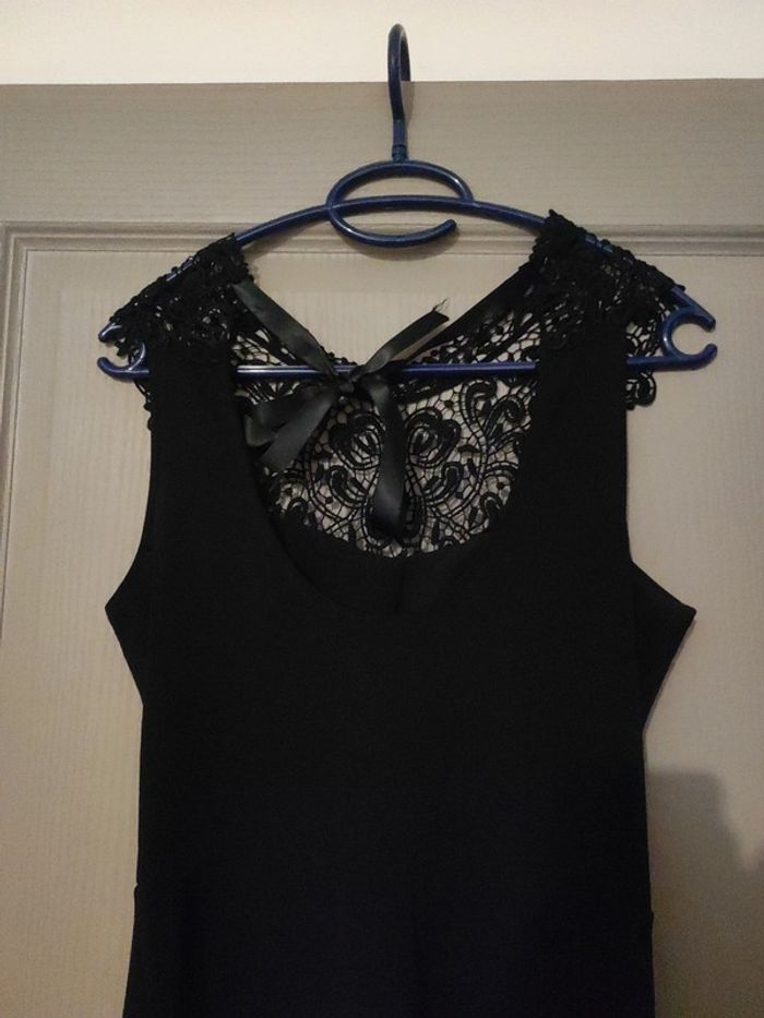 Robe courte noire - photo numéro 6