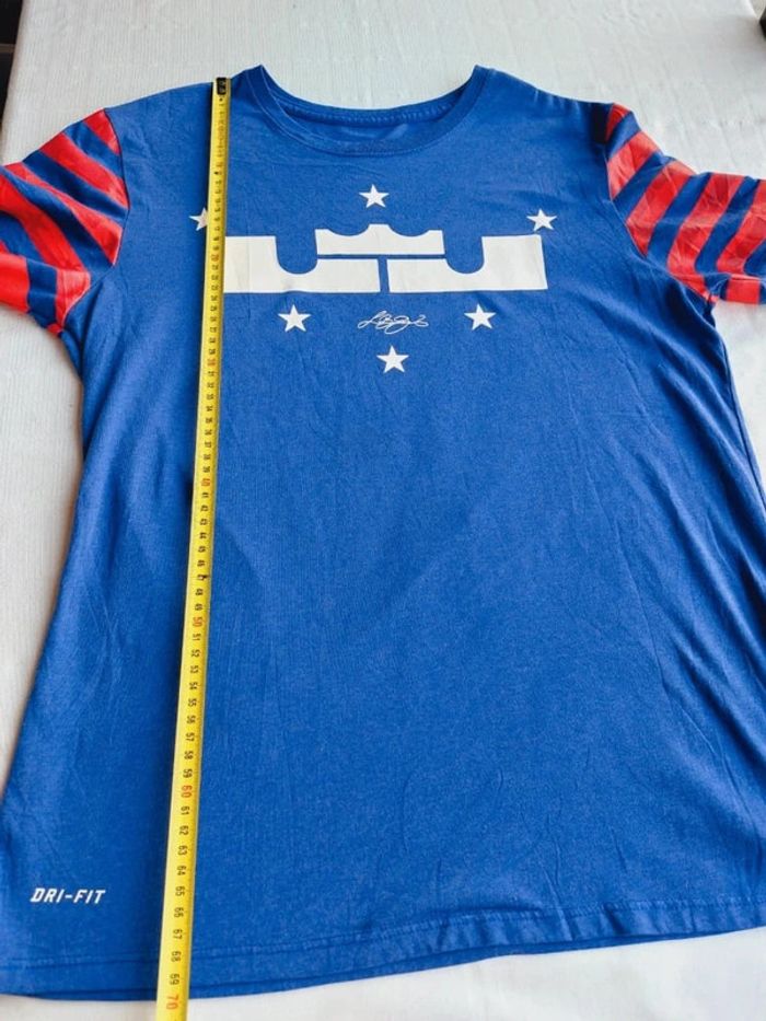 Tee-shirts Nike Coupe Athlétique Dri fit LeBron James LJ Crown BasketBall Taille L - photo numéro 4