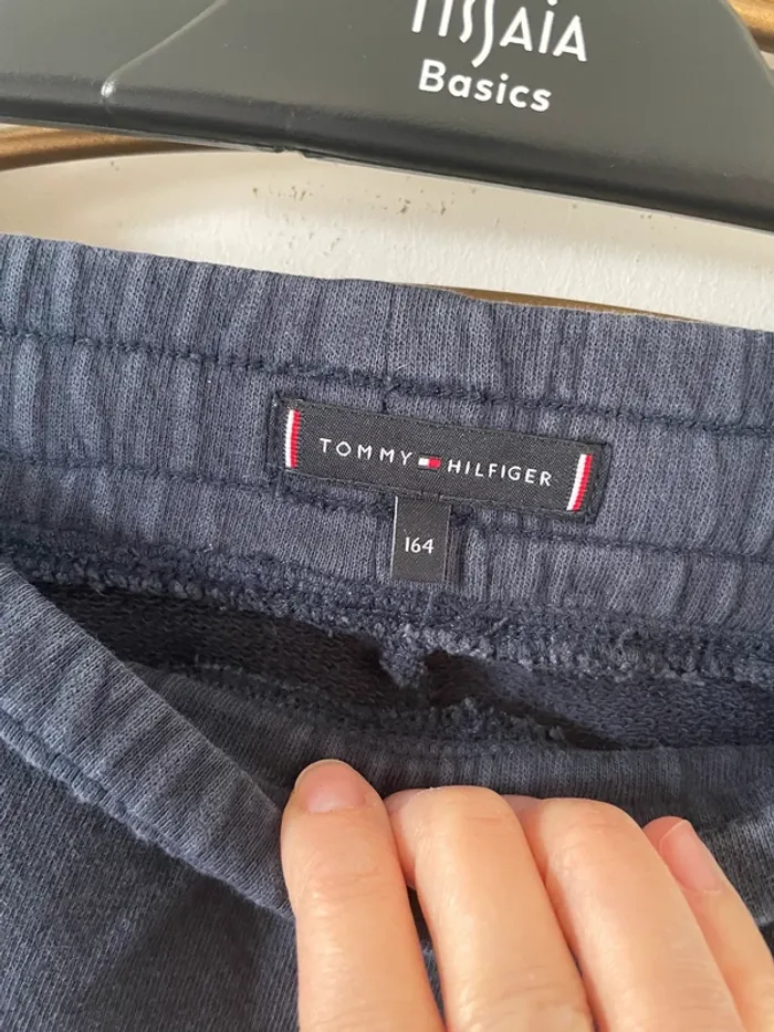 Jogging tommy Hilfiger T14 ans - photo numéro 5