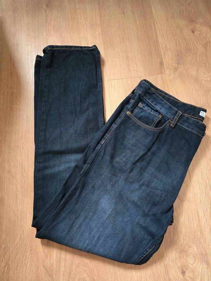 Jeans kiabi homme brut regular  taille 44 l 32 - photo numéro 4