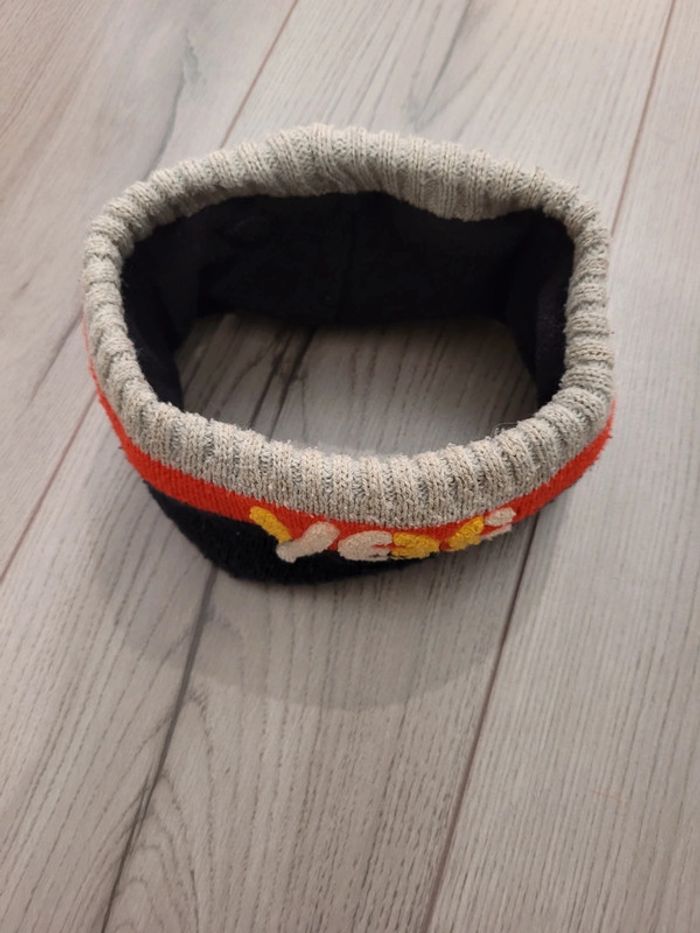 Tour de cou - photo numéro 2