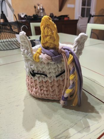 Panier au crochet en Trapilho "licorne"